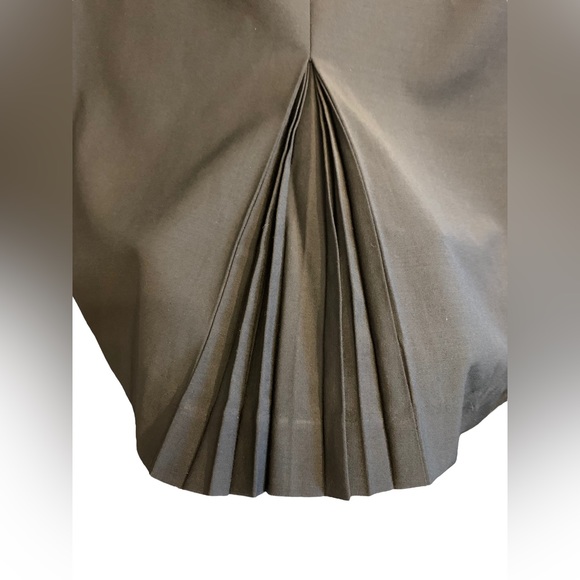 Club Monaco Black Wool Skirt Pleated Back - Picture 4 of 6